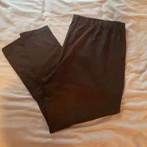 SALE 2/25, 3/30, 4/35!! Roaman's TALL black leggings, size 3XT (30/32T)